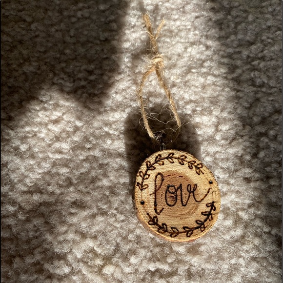 “Love” wood burned wood slice ornament - Picture 3 of 5